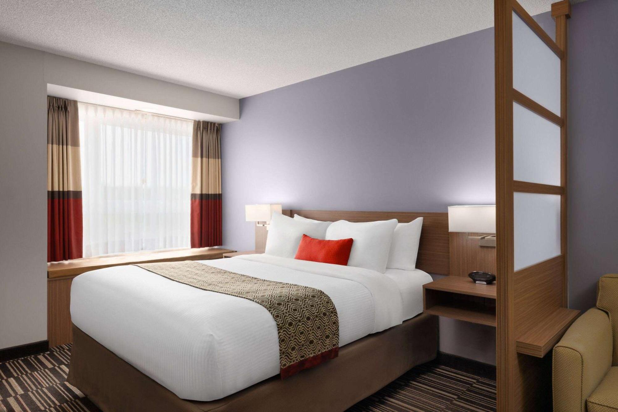 Microtel Inn & Suites By Wyndham Kirkland Lake Eksteriør billede